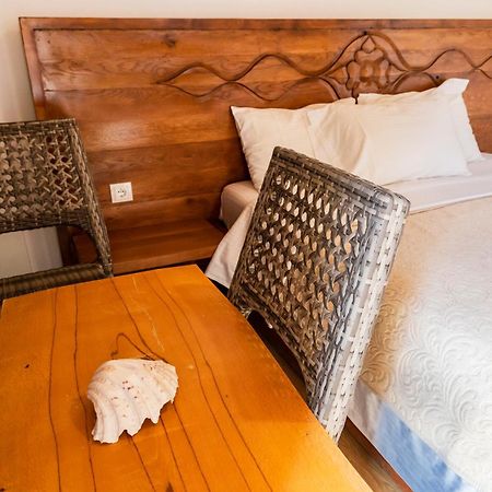 Vila Mateus Himare Luaran gambar