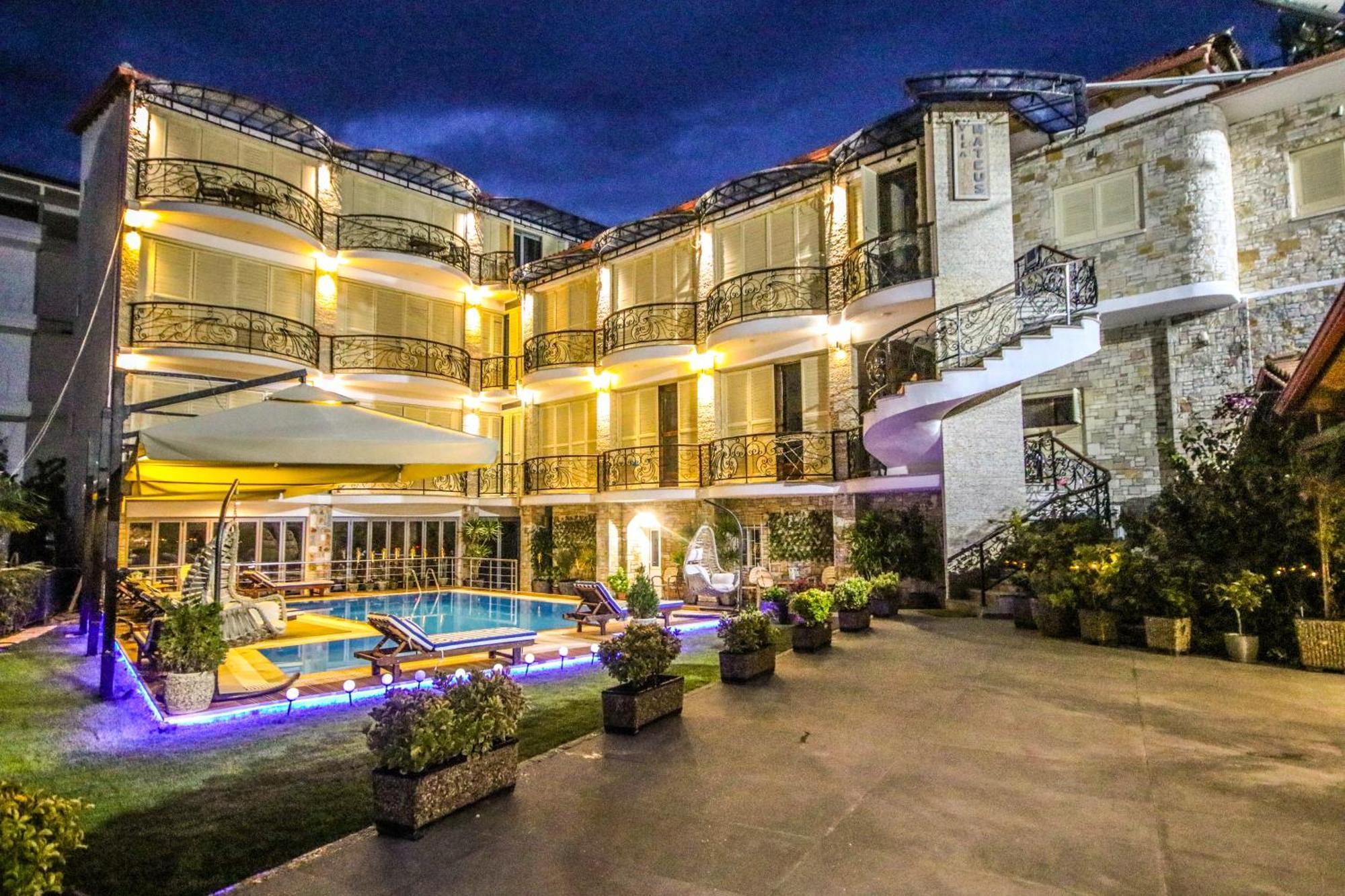 Vila Mateus Himare Luaran gambar