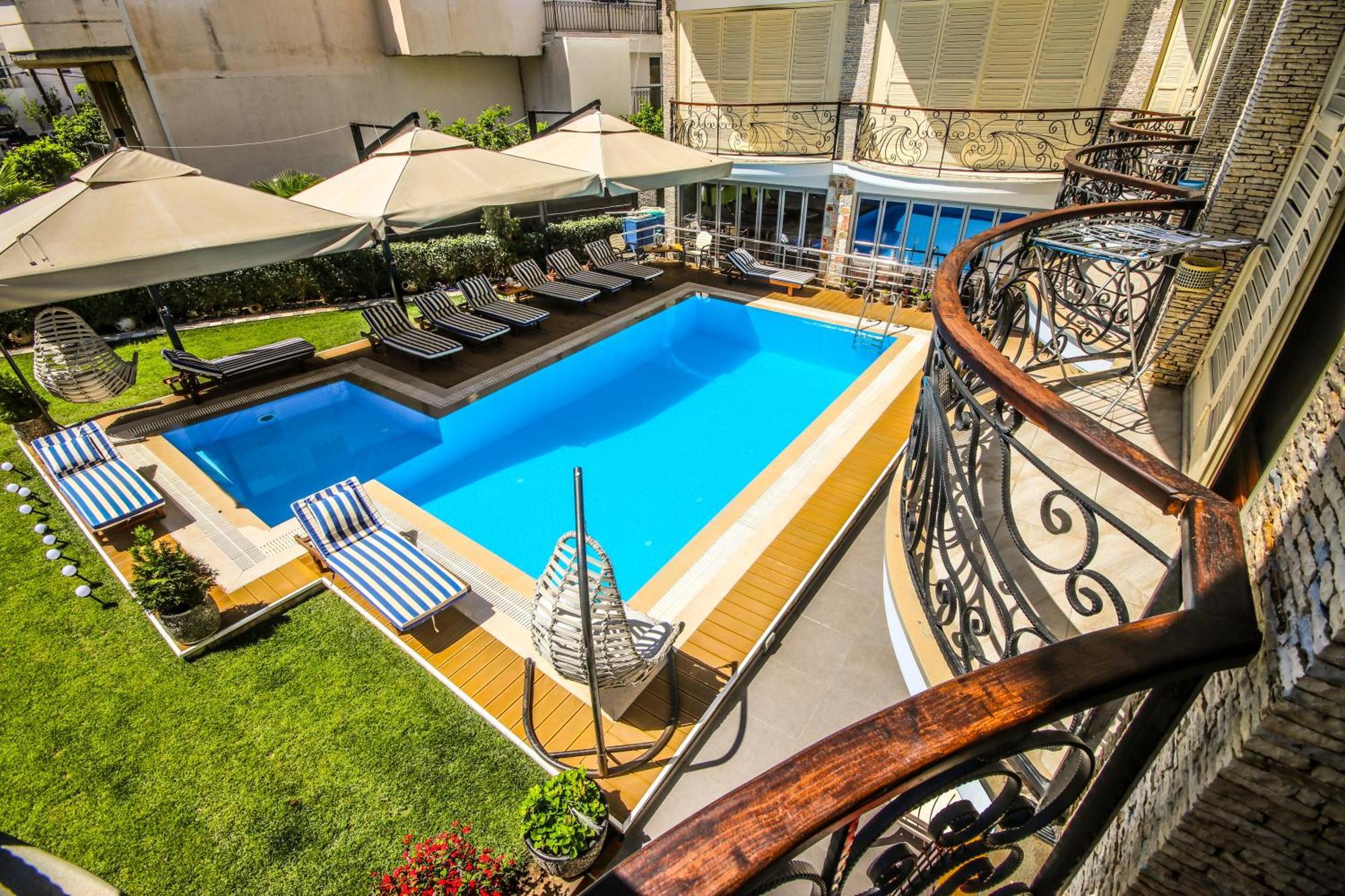 Vila Mateus Himare Luaran gambar